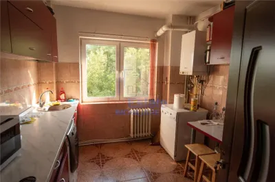 Appartement 3 Chambres, 68 m², Agencement Séparé, Podu Ros - foto 6