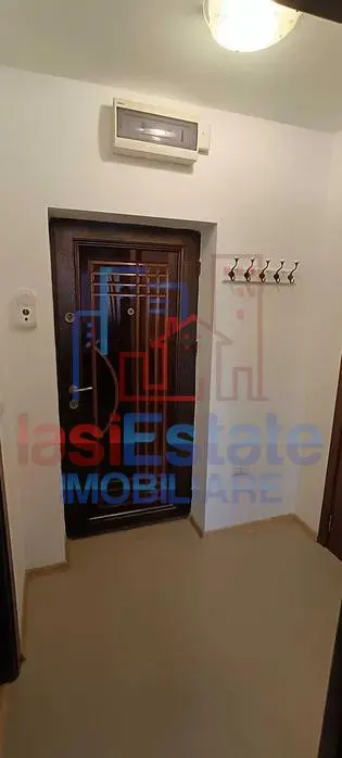 One-Bedroom Apartment, Gara - foto 4