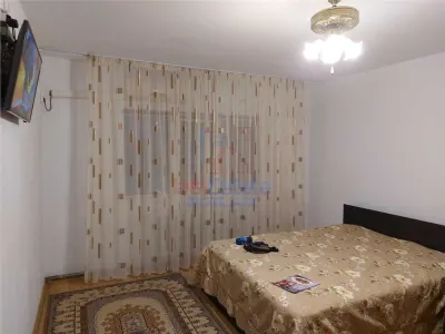Appartement 1 Chambre, 40 m², Agencement Indépendant, 2e Étage – Dacia - Iasi