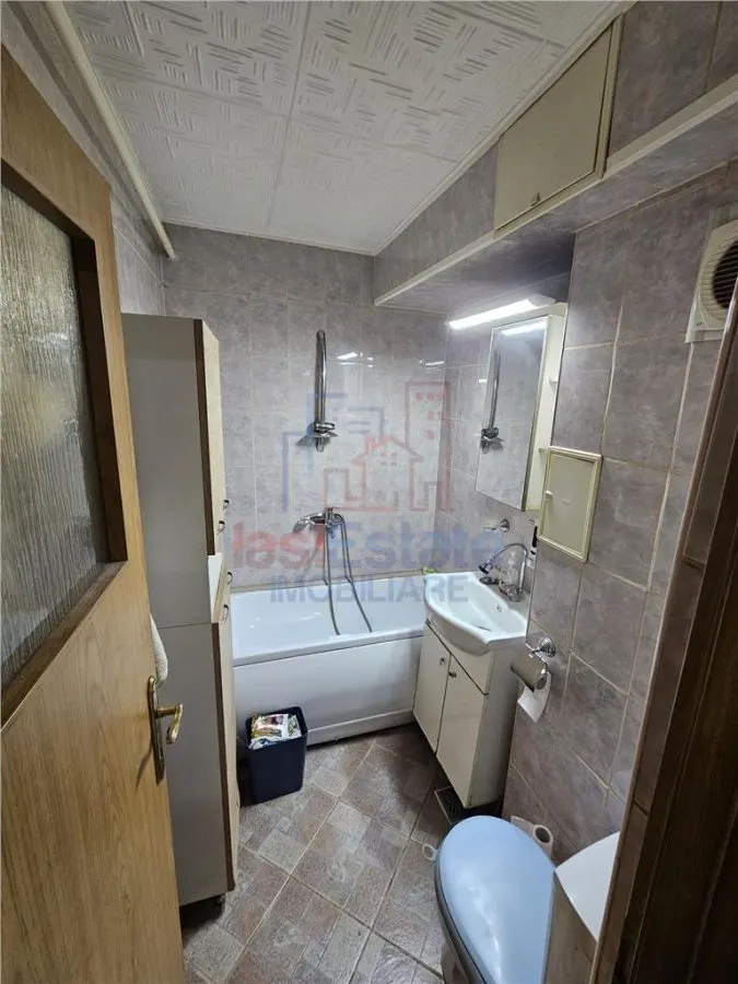 Apartment with 3 bedrooms for sale 54 sqm in Iasi, Podu Ros area - foto 6