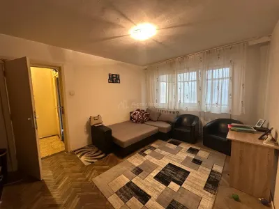 Apartment with 2 bedrooms for sale 51 sqm in Resita, Lunca area - foto 6