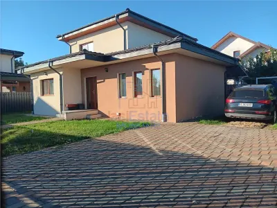 Miroslava central VILA P+1 SU=122mp TEREN 500mp libera mobilata si dotata - Miroslava