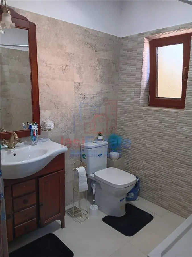 House / villa for sale 130 sqm in Miroslava - foto 12