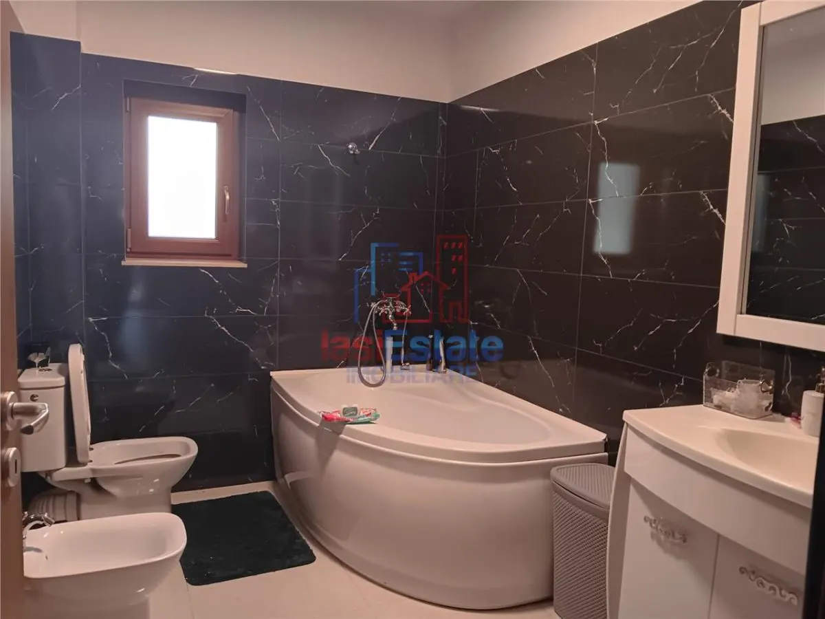 House / villa for sale 130 sqm in Miroslava - foto 6