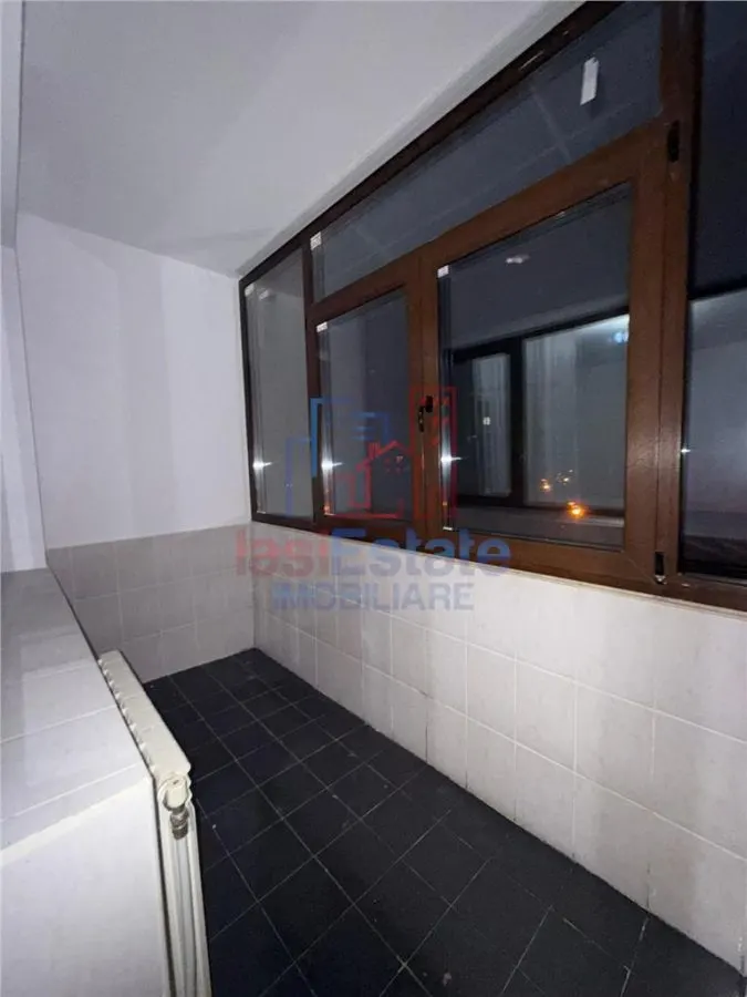 Apartament 2 camere zona Podu Ros - Pasapoarte - foto 8