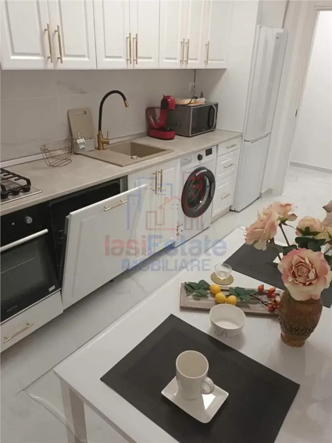 Apartment with 2 bedrooms for rent 50 sqm in Iasi, Podu Ros area - foto 4