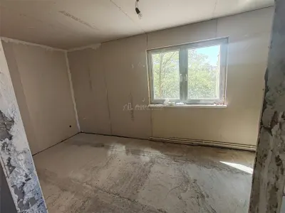 Apartment with 2 bedrooms for sale 39 sqm in Bocsa, Central area - foto 18