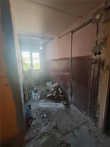 Apartment with 2 bedrooms for sale 39 sqm in Bocsa, Central area - foto 8