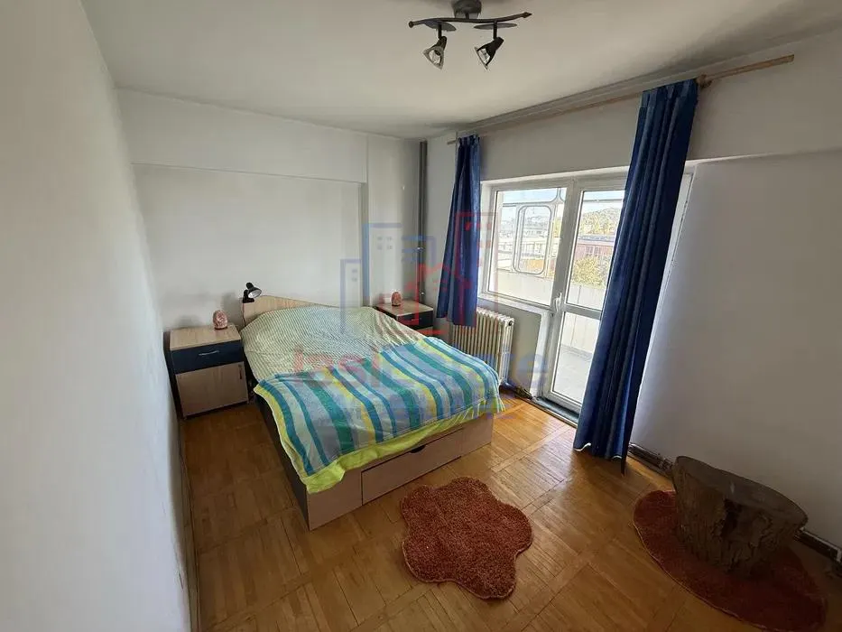 Apartment with 3 bedrooms for sale 73 sqm in Iasi, Podu Ros area - foto 2