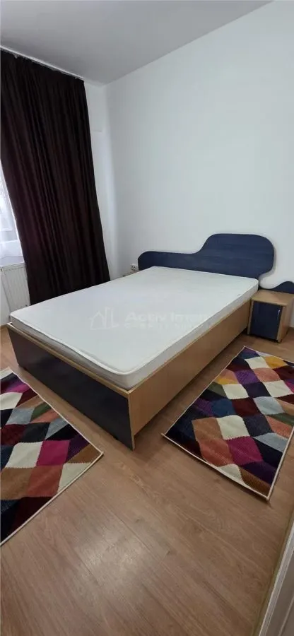 Apartamento de 2 Dormitorios en Alquiler en Class Park con Aparcamiento - foto 2