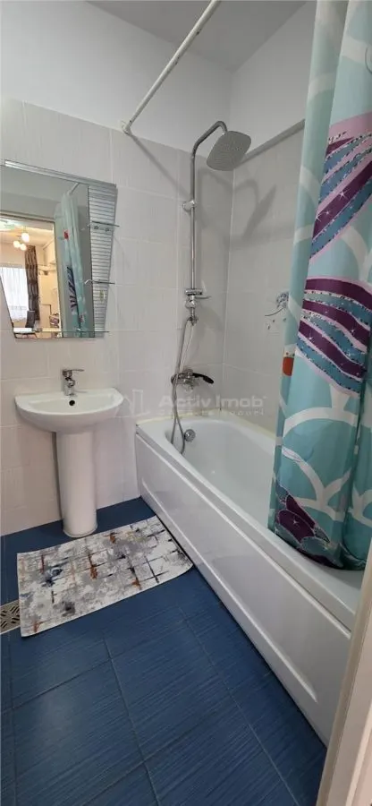Apartamento de 2 Dormitorios en Alquiler en Class Park con Aparcamiento - foto 5
