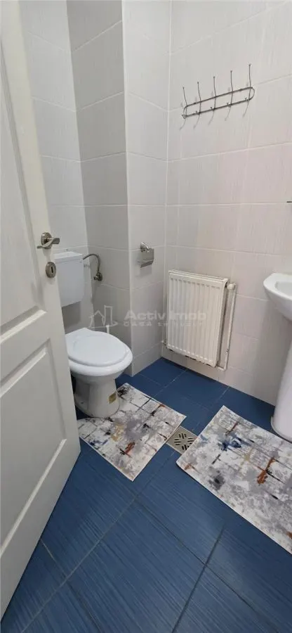 Apartamento de 2 Dormitorios en Alquiler en Class Park con Aparcamiento - foto 7