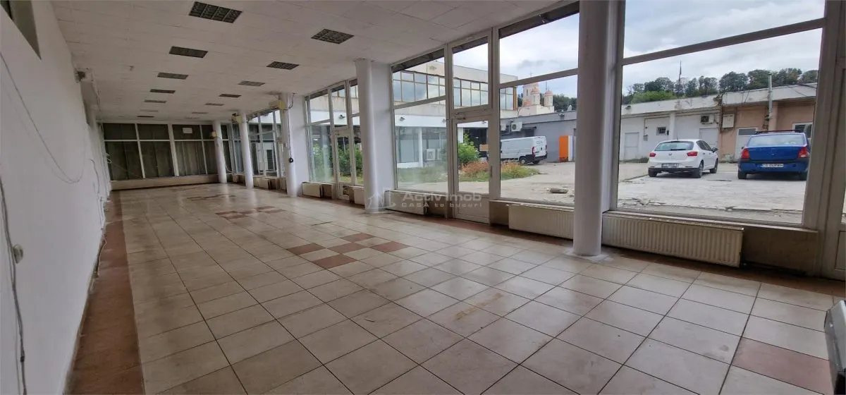 Commercial space for rent in Resita, Govandari area - foto 7