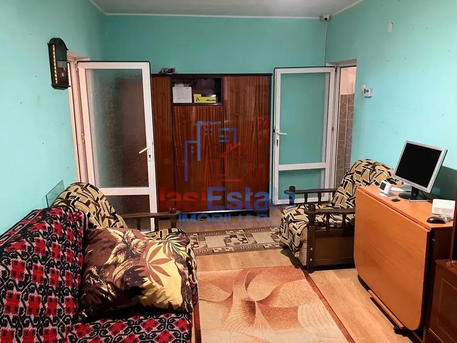 Apartment with 2 bedrooms for sale 35 sqm in Iasi, Podu Ros area - foto 6
