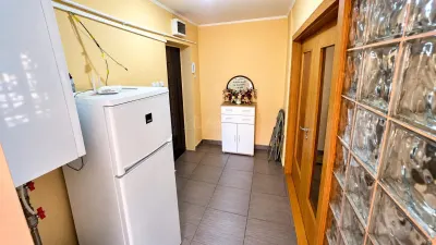 Apartment with 2 bedrooms for sale 50.5 sqm in Oravita, Vest area - foto 13