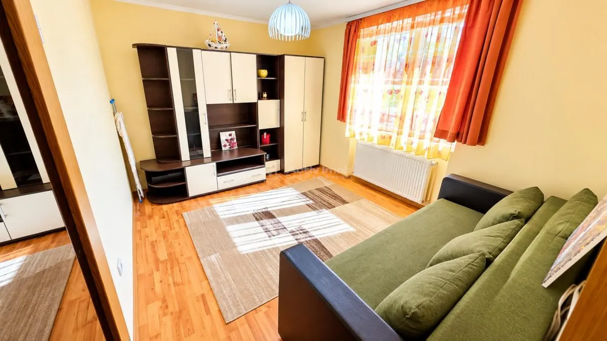 Apartment with 2 bedrooms for sale 50.5 sqm in Oravita, Vest area - foto 7