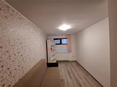 Apartament 2 camere decomandat Tatarasi str Valter Maracineanu - foto 7