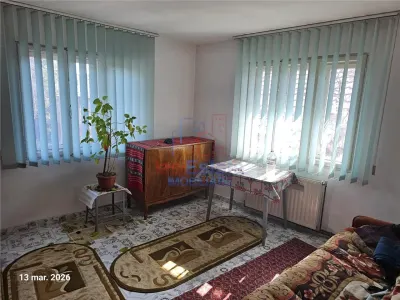 Podul de piatra Kaufland apartament cu 3 camere la casa - foto 3