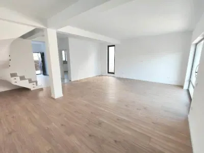 Venta - Villa Dúplex - Prelungirea Ghencea - Cartierul Latin - €235.000 IVA Incl. - foto 15