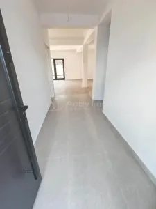 Venta - Villa Dúplex - Prelungirea Ghencea - Cartierul Latin - €235.000 IVA Incl. - foto 3