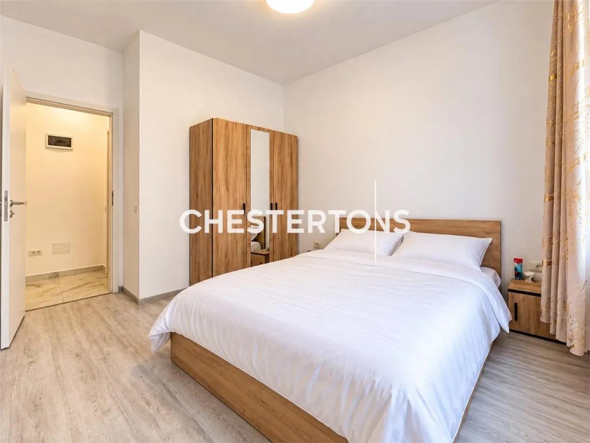 Apartamento de 2 Dormitorios Amueblado con Parking en Chiajna - foto 3