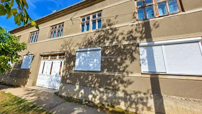 Comoraste | Villa P+1 | 12 Pièces | 944 sqm Terrain | Zéro Commission Acheteur - foto 3