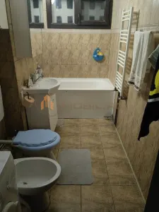 Appartement 3 Pièces, Podu de Piatra, Iaşi – Rez-de-chaussée avec Cour Privée - foto 11