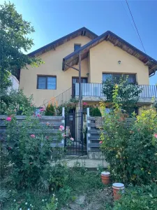 Casa de vanzare in zona Uricani - Iasi - foto 2