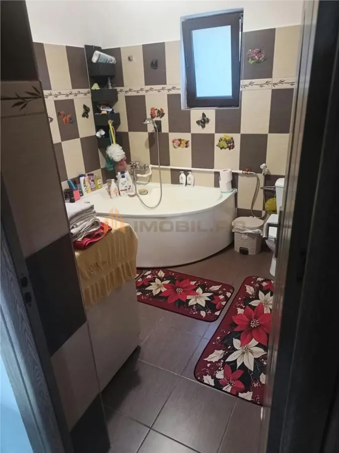 Casa de vanzare in zona Uricani - Iasi - foto 9