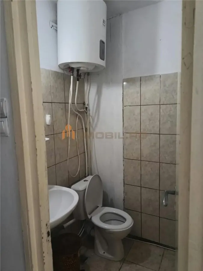 Estudio, Planta Baja, Barrio Cantemir – Podu de Piatra - foto 4