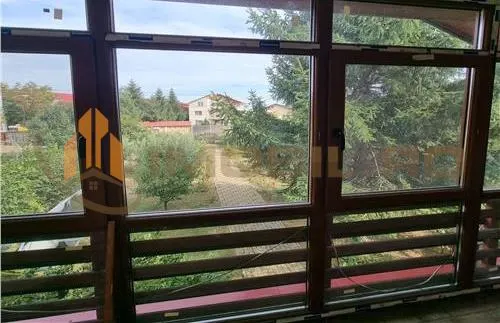 House / villa for sale 135 sqm in Iasi, Valea Adanca area - foto 13