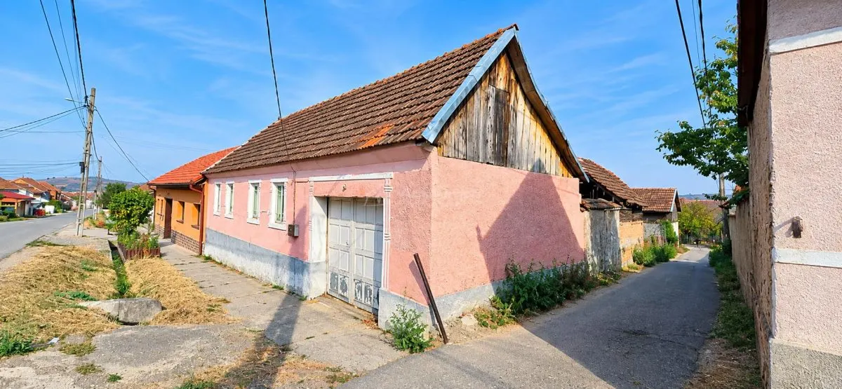 Garbovat | Maison avec Jardin | 569 m² Terrain | Zéro Commission Acheteur - foto 3