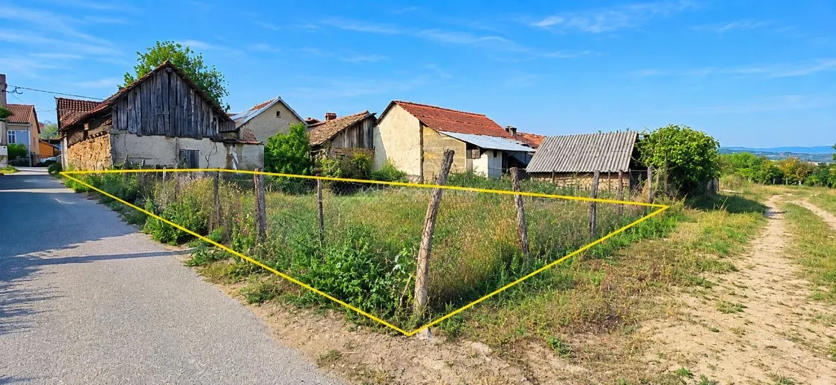 Garbovat | Maison avec Jardin | 569 m² Terrain | Zéro Commission Acheteur - foto 4