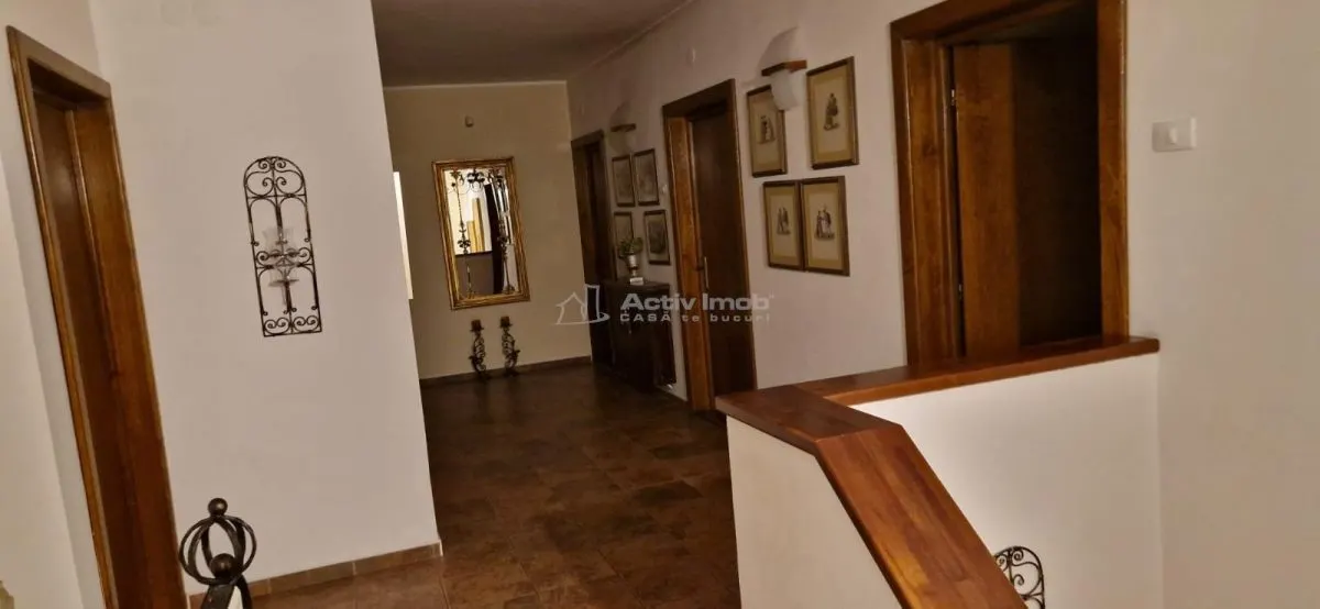 Villa Exclusive Resita | Sous-sol+RdC+Étage+Mansarde | 539m² Construit, 1205m² Terrain - foto 11