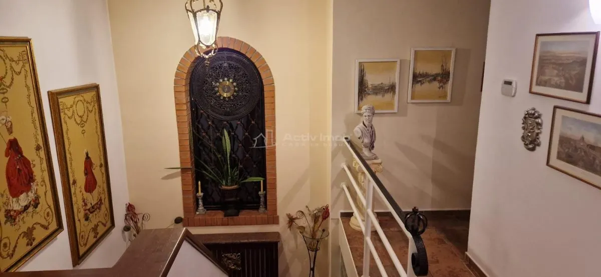 Villa Exclusive Resita | Sous-sol+RdC+Étage+Mansarde | 539m² Construit, 1205m² Terrain - foto 23