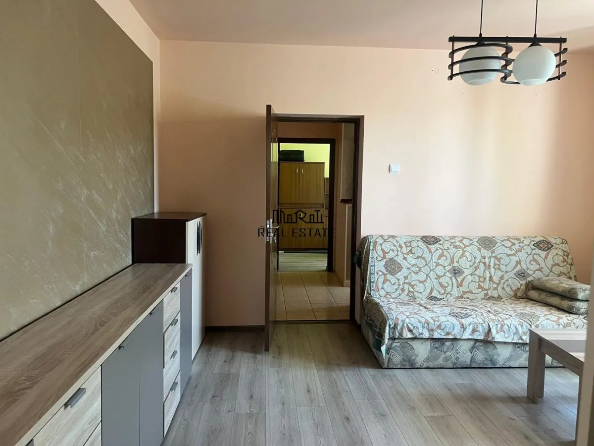 Appartement Trois Pièces Brad - foto 2