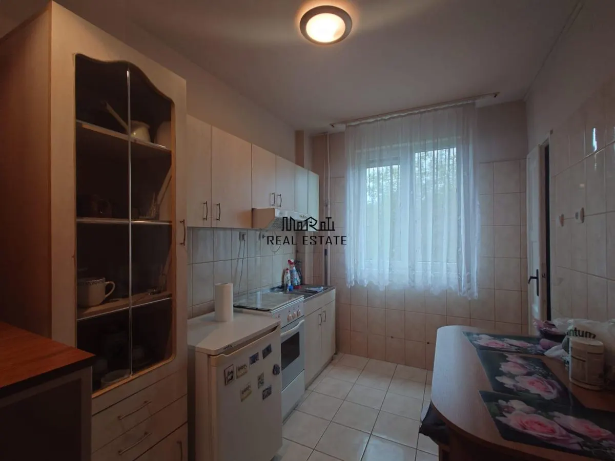 Appartement Trois Pièces Brad - foto 14
