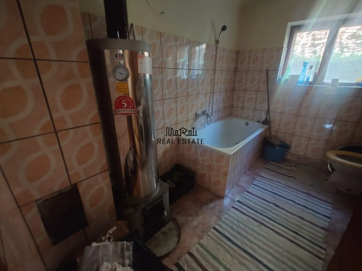 Maison et Terrain à Criscior - foto 11