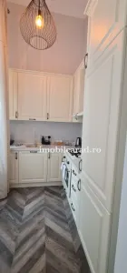 شقة فريدة الطراز بالقرب من بلدية أراد، مصممة، مفروشة، جاهزة للسكن - foto 4