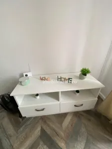 Apartamento ultracentral €60 por día, amueblado con estilo único junto al Ayuntamiento de Arad - foto 3