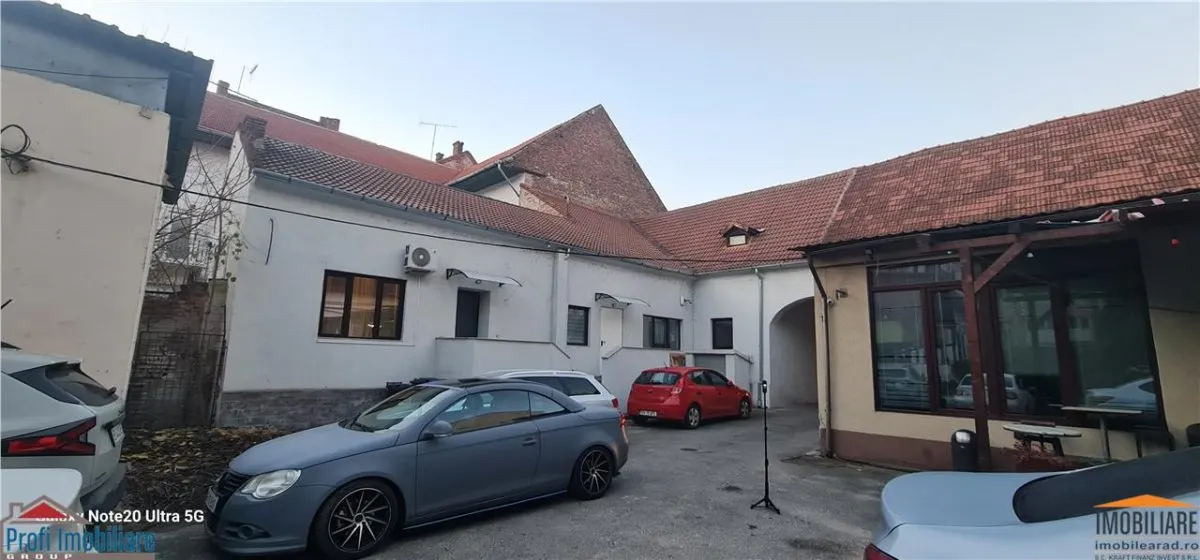Apartment with 2 bedrooms for sale 46 sqm in Arad, Central area - foto 3