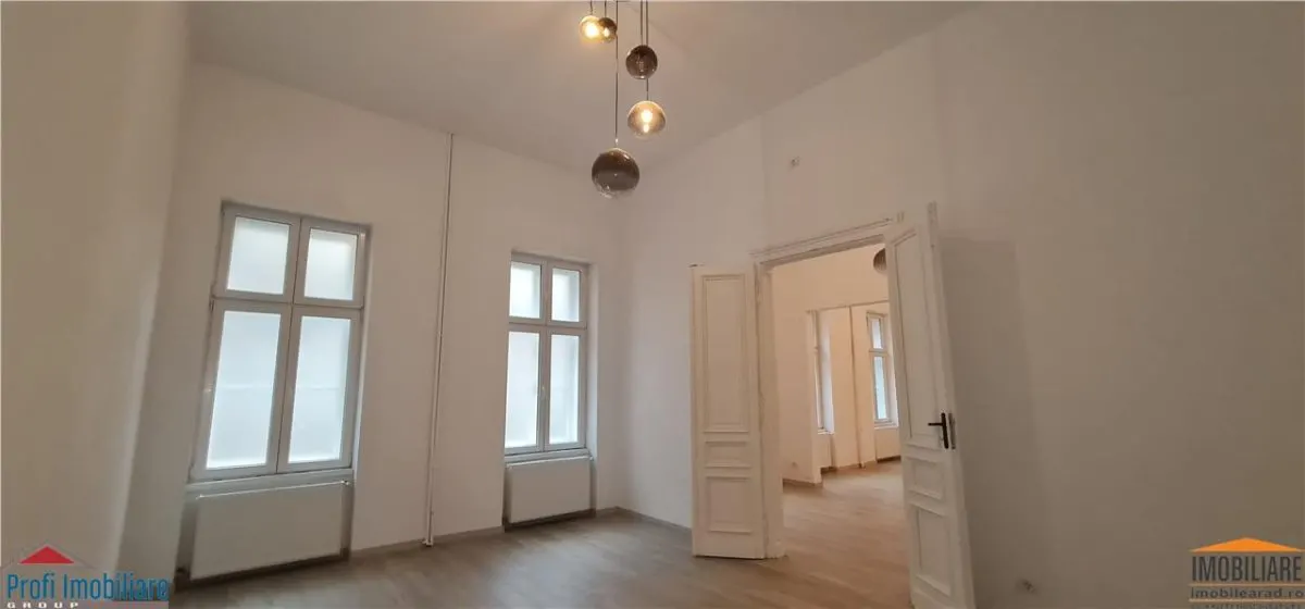 Spatiu 146mp pt. birouri, ultracentral vizavi de Primaria Arad - foto 13