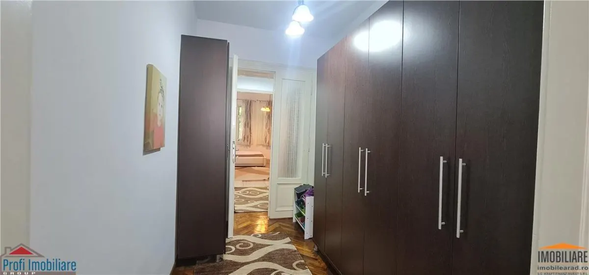 Ap. 2 cam. central-Intim-Spitalul Judetean - foto 4