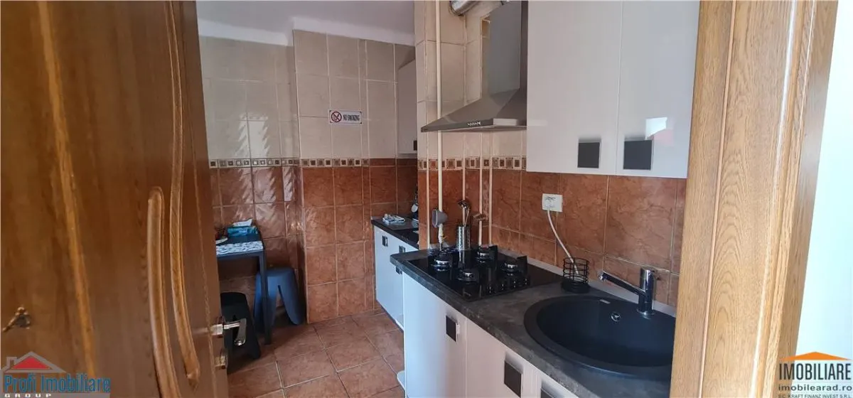Ap. 2 camere, et.3, la bloc, 82mp, central -Piata Catedralei - foto 6