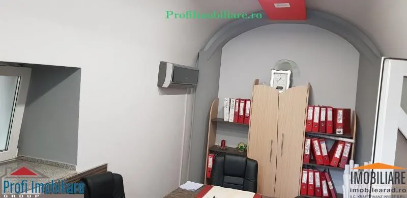 Ultra-Central Commercial Space for Offices, Salon or Practice in Arad - foto 15