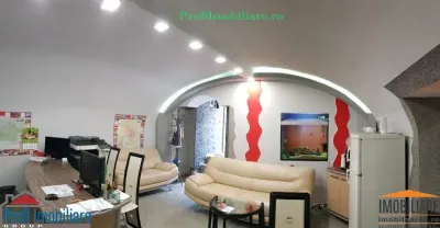 Ultra-Central Commercial Space for Offices, Salon or Practice in Arad - foto 19