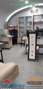 Ultra-Central Commercial Space for Offices, Salon or Practice in Arad - foto 4