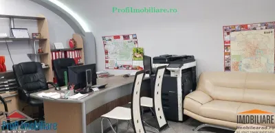 Ultra-Central Commercial Space for Offices, Salon or Practice in Arad - foto 9