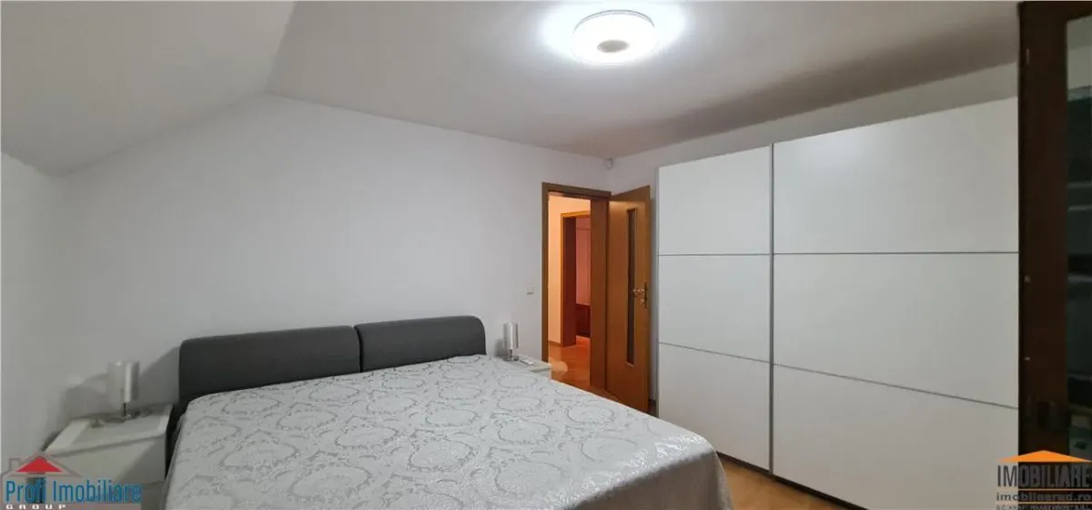 Vila P+M cu garaj inchis, in Bujac, pe colt - foto 18