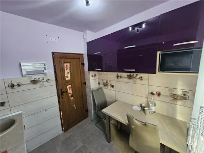 Apartment with 2 bedrooms for sale 54 sqm in Resita, Micro I area - foto 7